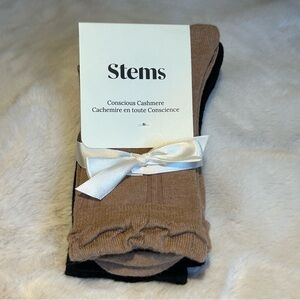Stems 2 Pack Ruffle Cashmere Blend Black Mocha